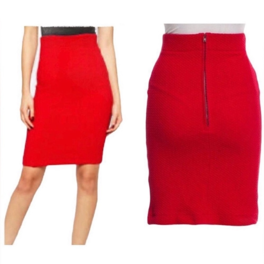 Ganni Women's Red Textured Stretch Fitted Pencil Skirt